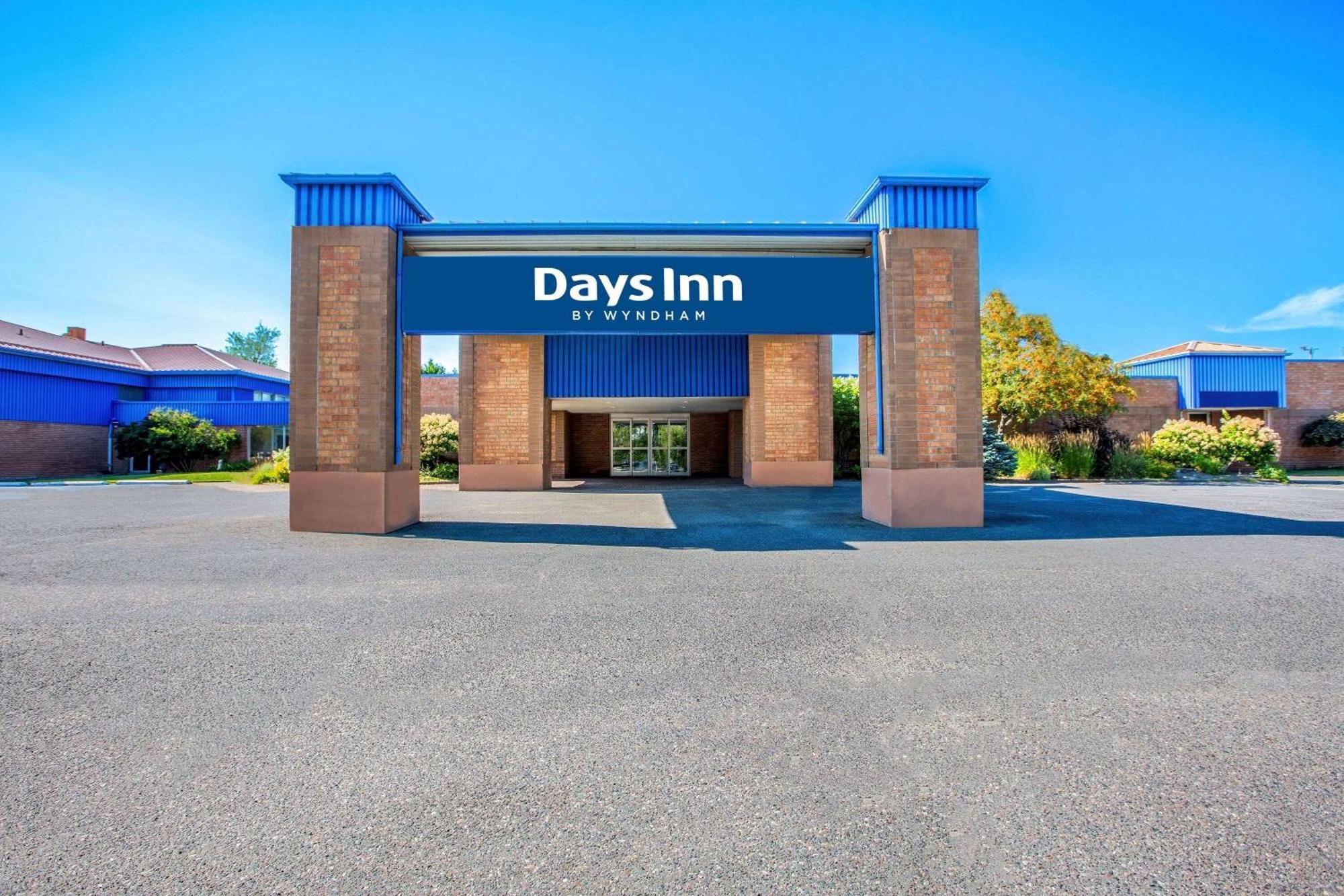 Days Inn By Wyndham Sudbury & Conference Centre Exterior foto